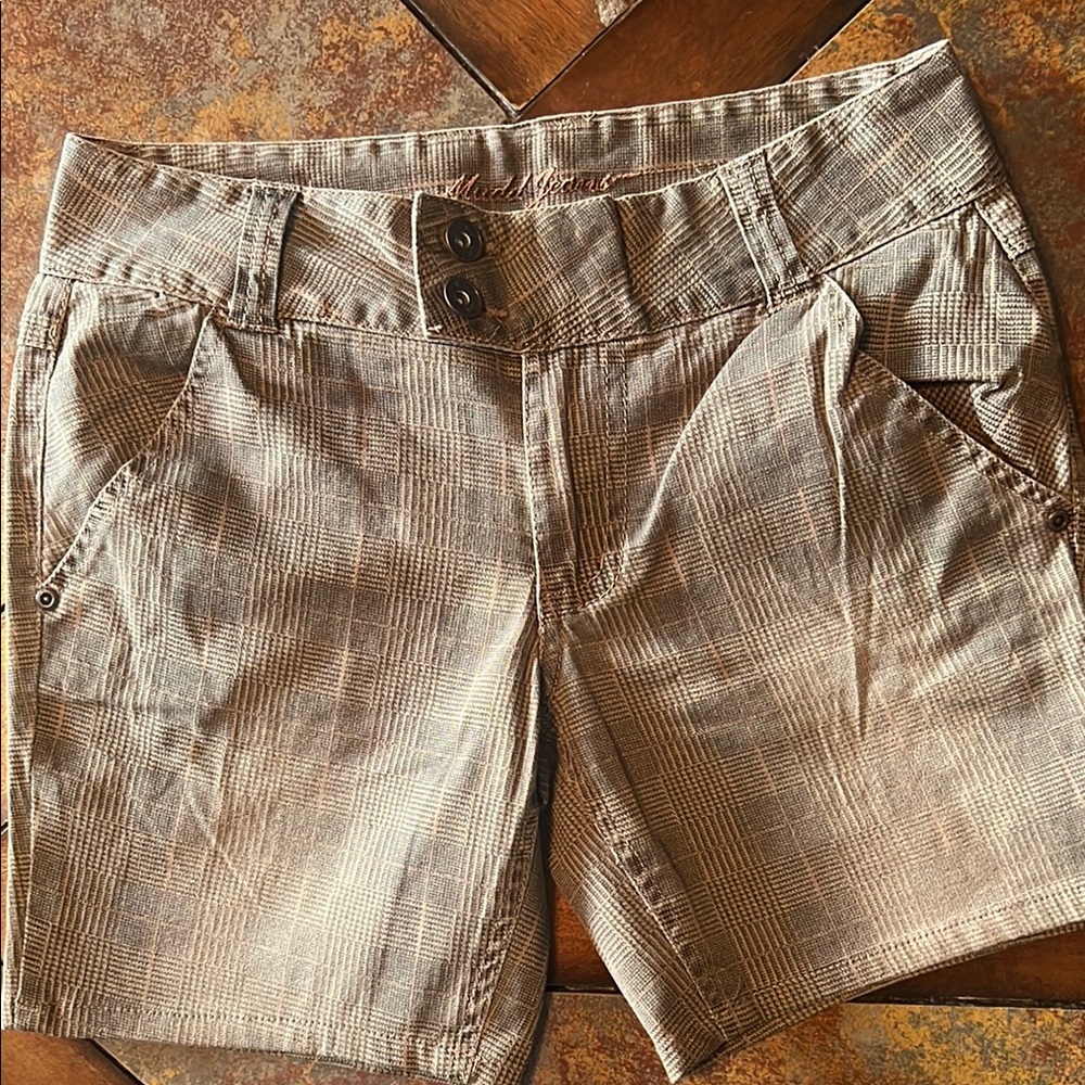 Vintage Mudd Jeans shorts size 5. NWOT.